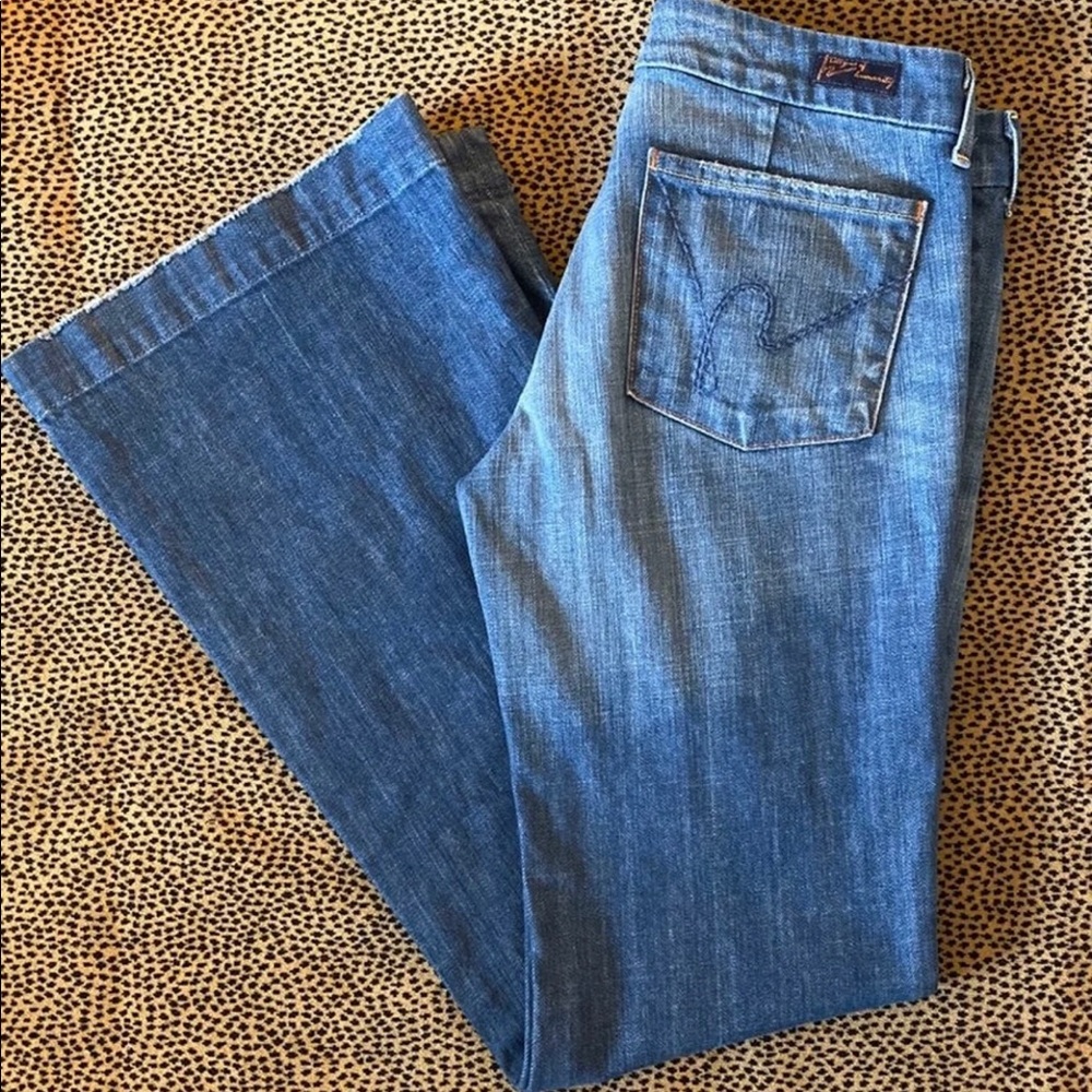 Citizens of Humanity size 29 low rise flare